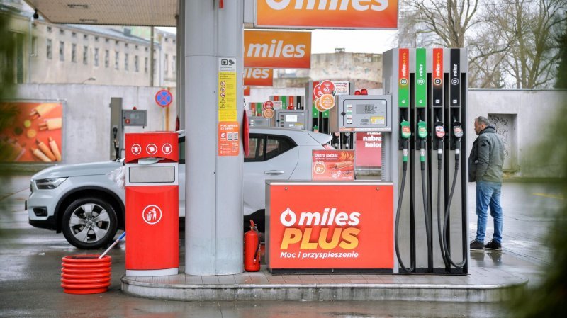 Польский регулятор начал расследование по вопросу цен на топливо