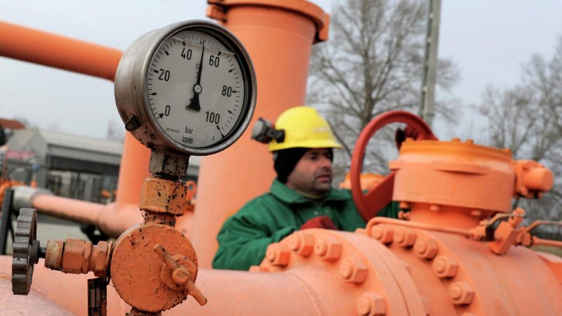 Эксперт объяснил снижение цены на газ в Европе