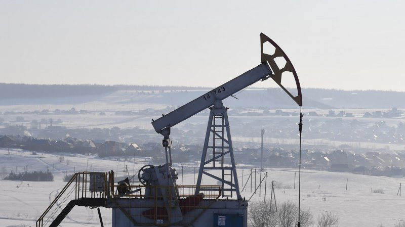 Foreign Policy назвала проигравших от потолка цен на российскую нефть