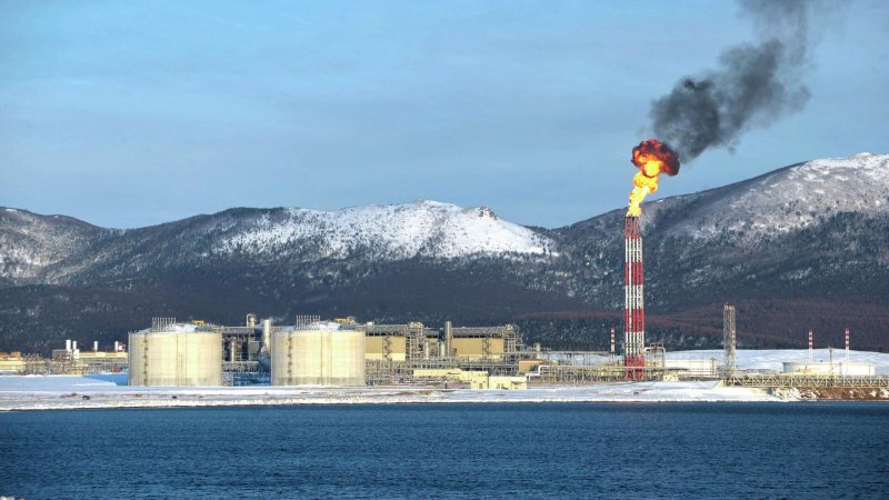 Кабмин оценил долю Shell в Сахалине-2 в 94,8 миллиарда рублей