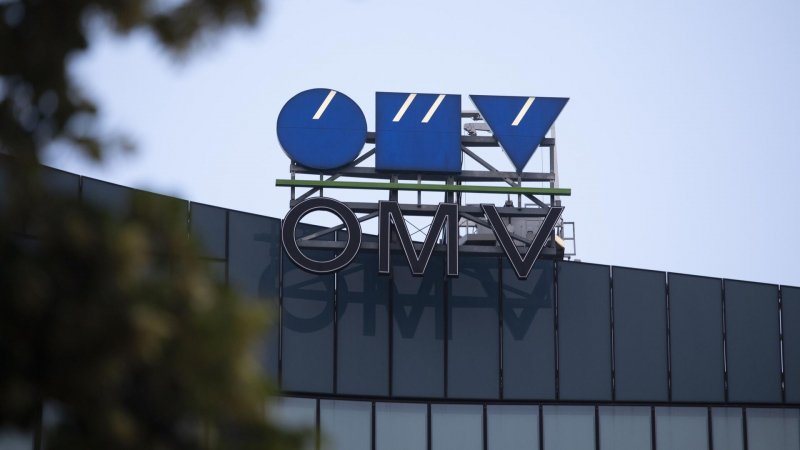 Концерн OMV предложил национализировать OGMT и ее договоры с "Газпромом" 