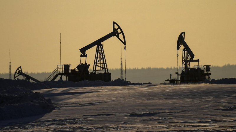 США хотят закупить нефть для пополнения стратегических запасов
