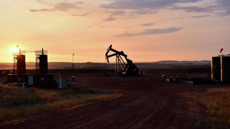 США хотят закупить нефть для пополнения стратегических запасов