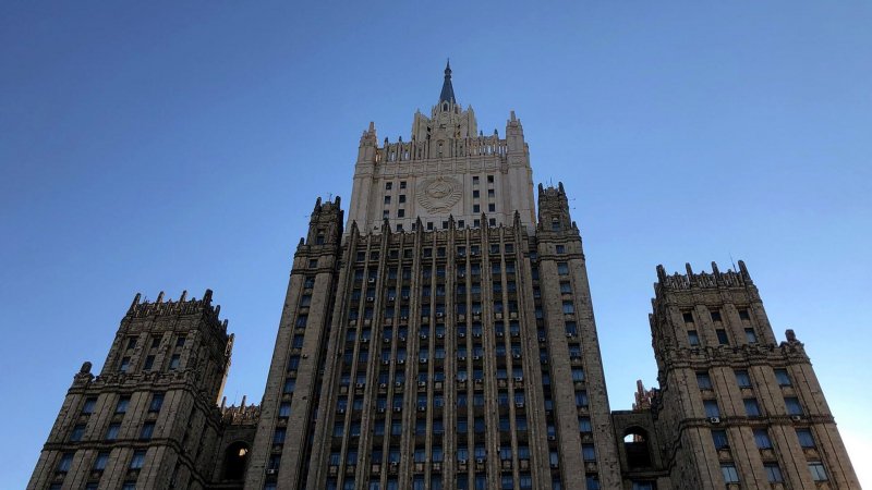 В МИД призвали юридически закрепить снятие санкций с российских удобрений